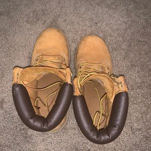 Timberlands gently used shoes